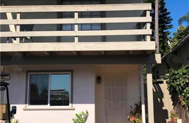 868 Catalina Gallery 3