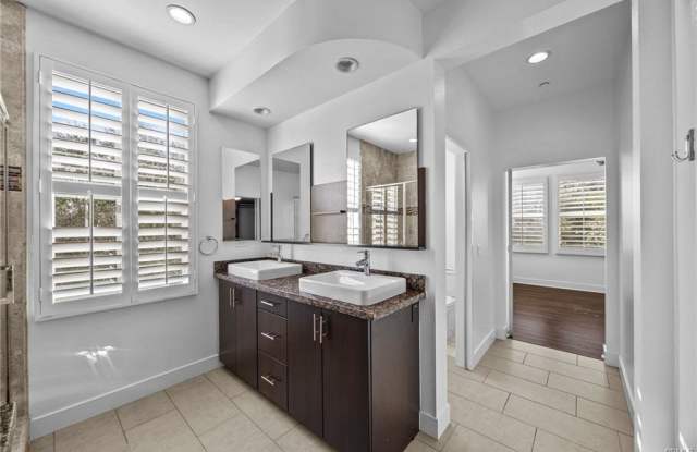 3 Compass Court photos photos