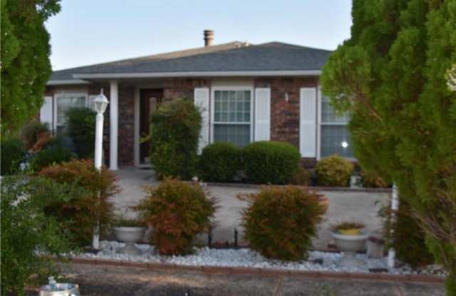 2929 Flagstone Drive Gallery 2