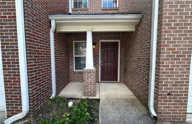 3233 Glenloch Place Gallery 2