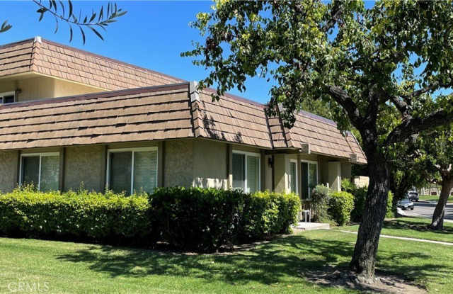 18223 Bryce Court Gallery 4