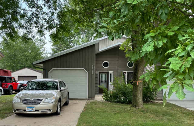 Two Bedroom Home in Rochester MN photos photos