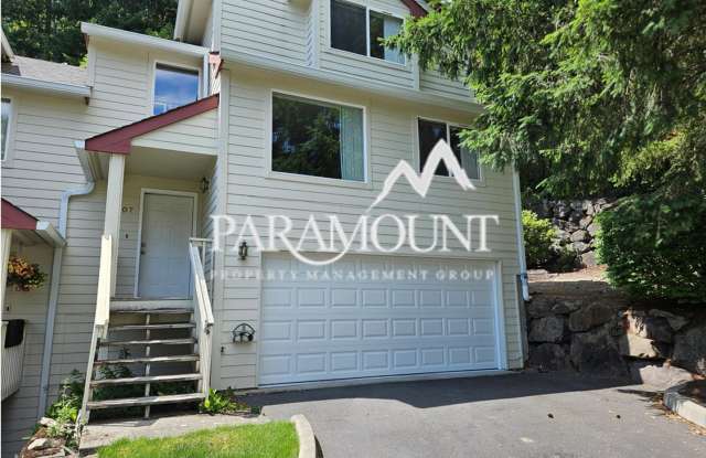 Cute 3 Bedroom in Silverdale! - 1319 Northwest Slate Lane, Silverdale, WA 98383