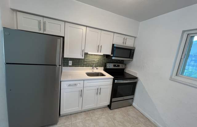 2149 Sw 47th St photos photos