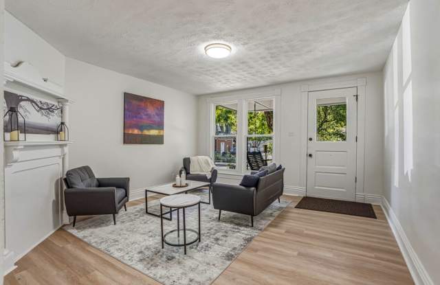 Beautifully renovated 3 bedroom furnished home in Clifton! Gallery 3