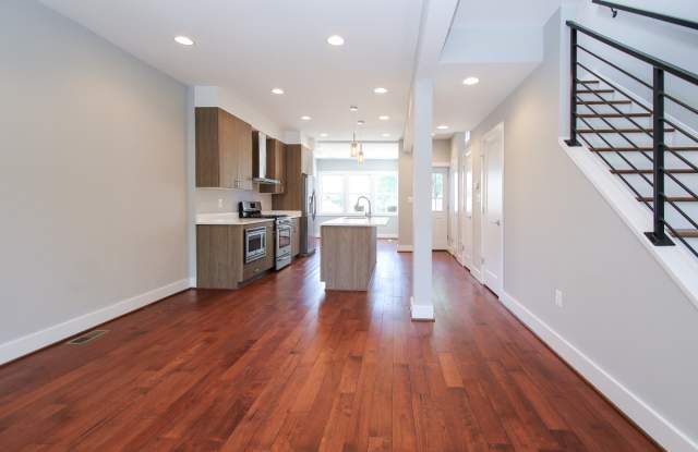 1810 M St NE Gallery 2