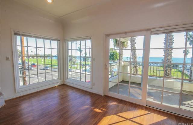 1901 E Ocean Boulevard Gallery 2