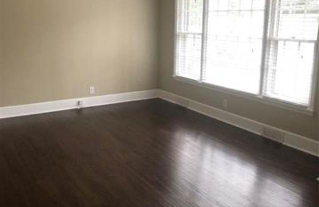 4612 Fairbluff Drive Gallery 3