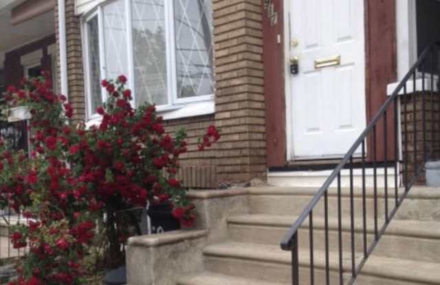 5917 Race St. 3 bedrooms, 1 bathroom House for $1,500 Gallery 4