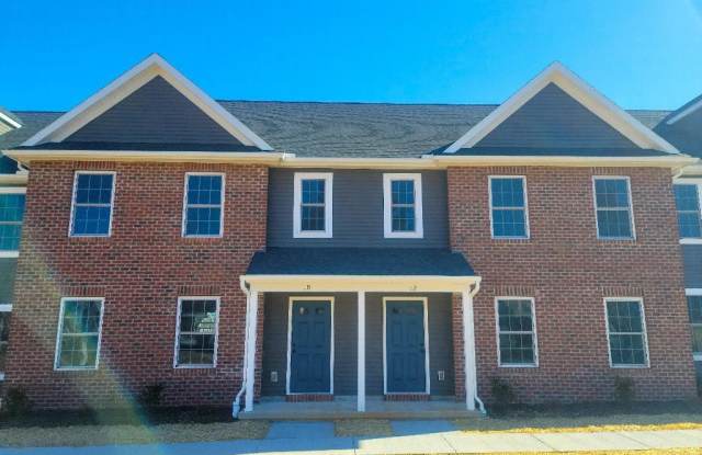 14 SKIP LANE - 14 Skip Lane, Carlisle, PA 17013