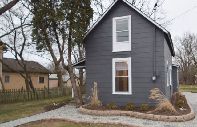 399 West Pierce Street - 399 West Pierce Street, Whitestown, IN 46075