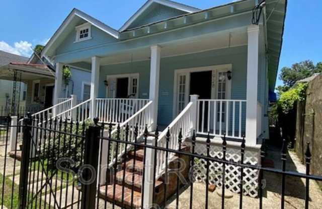 1928 Burdette Street photos photos