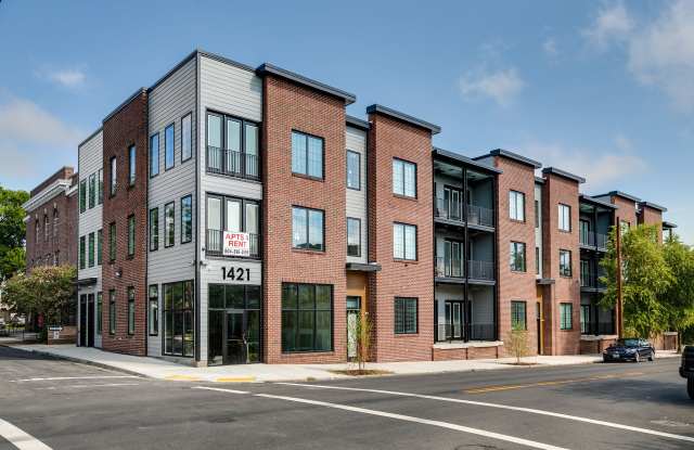 1421 Bainbridge Street photos photos