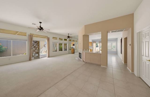 Spacious Rancho Mirage Home Gallery 4