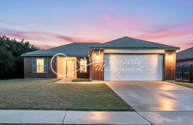 AVAILABLE NOW!!! - 3609 Viewcrest Drive, Killeen, TX 76549