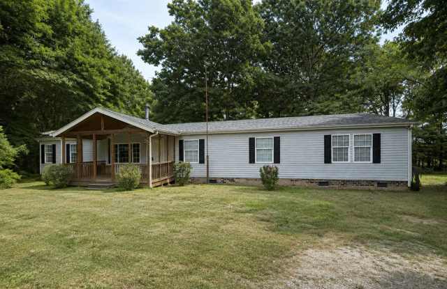 Four bedroom, 2 bath Modular home in Siler City photos photos