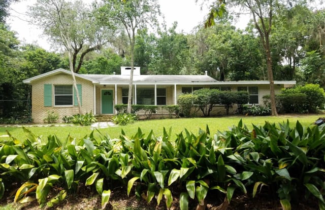 1852 NW 10th Avenue - 1852 Northwest 10th Avenue, Gainesville, FL 32605