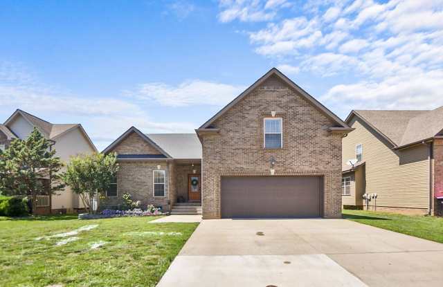 Pet Friendly Three Bedroom with Bonus! photos photos Pet Friendly Three Bedroom with Bonus! photos photos