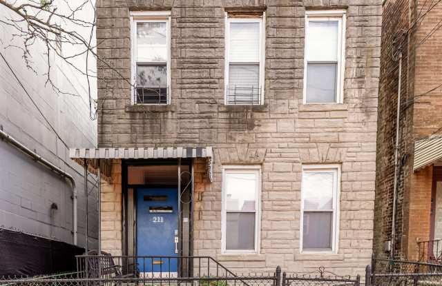 211 53RD ST - 211 53rd Street, West New York, NJ 07093