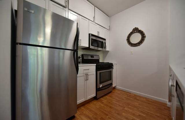 886 Myrtle Ave Apt 2B Gallery 4
