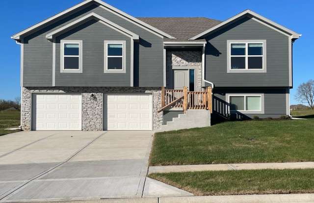 Gorgeous Split Level Home in Belton, MO! Coming June! photos photos