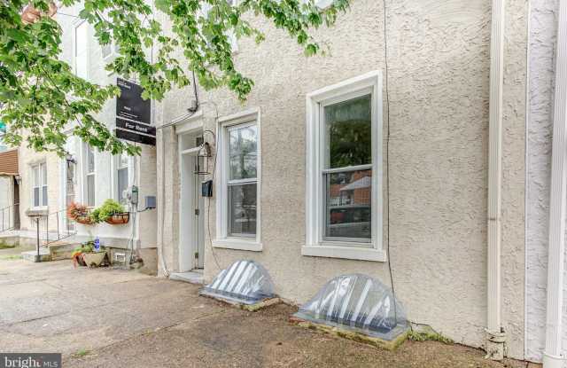4248 TERRACE STREET Gallery 3