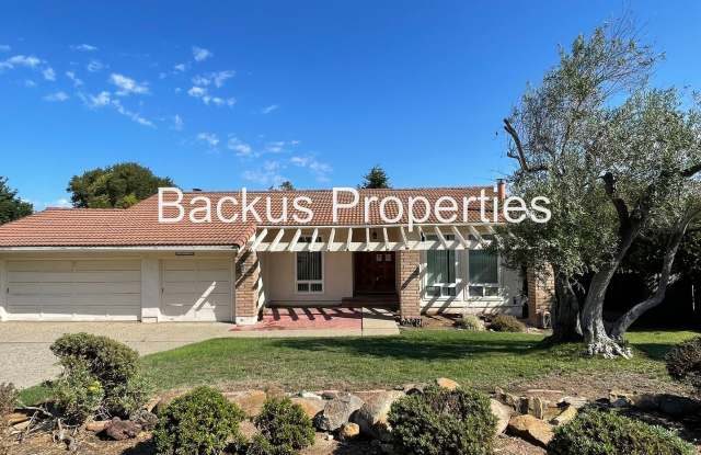 18725 Vasquez Court - Beautiful home in gated area of Indian Springs photos photos