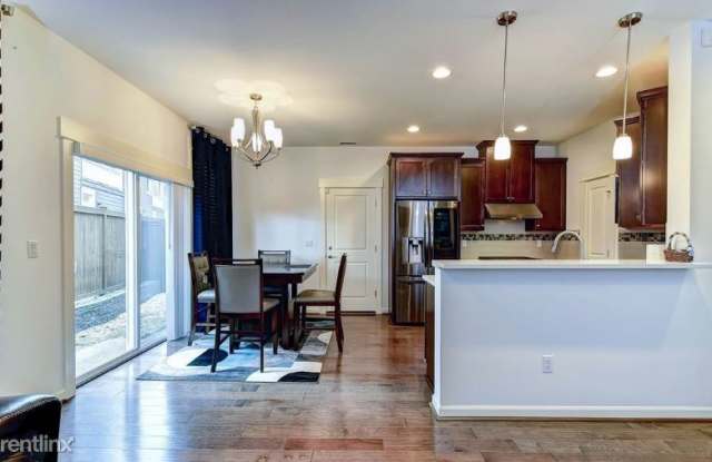 18326 44th Dr SE Gallery 2
