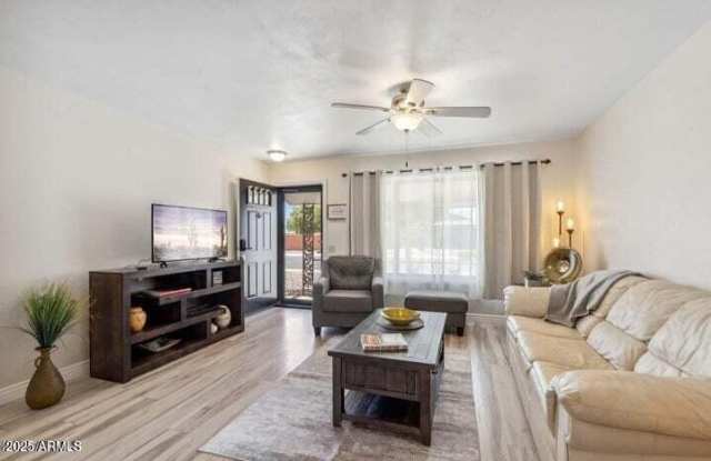 13046 W WILDWOOD Drive photos photos