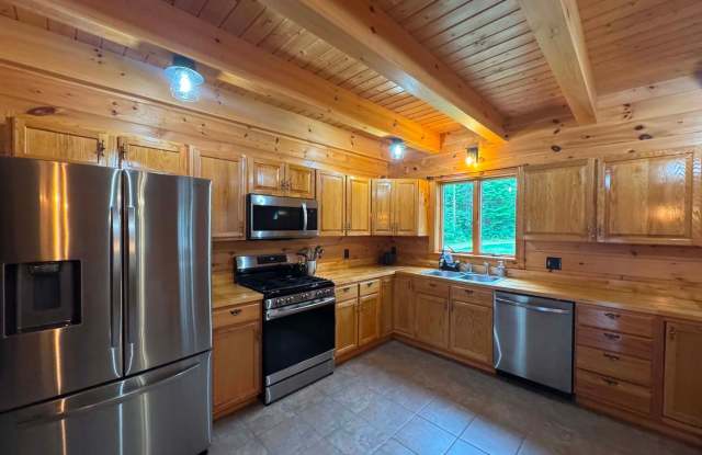 Beautiful Two Bedroom Home with 2 Acres of Land! Gallery 3