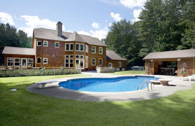 32 Flat Rock Road Gallery 2