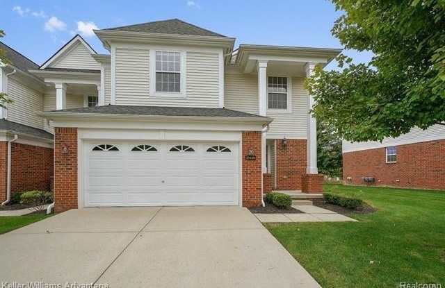 29420 WESTON Drive - 29420 Weston Drive, Novi, MI 48377