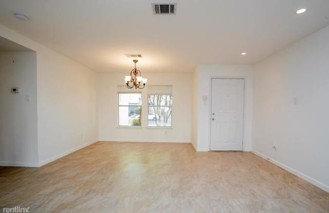 3234 Elizabeth Anne Ln Gallery 4