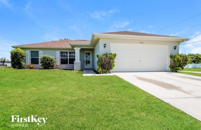 225 Northeast 23rd Street - 225 Northeast 23rd Street, Cape Coral, FL 33909