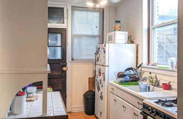 5210 North Damen Ave. photos photos
