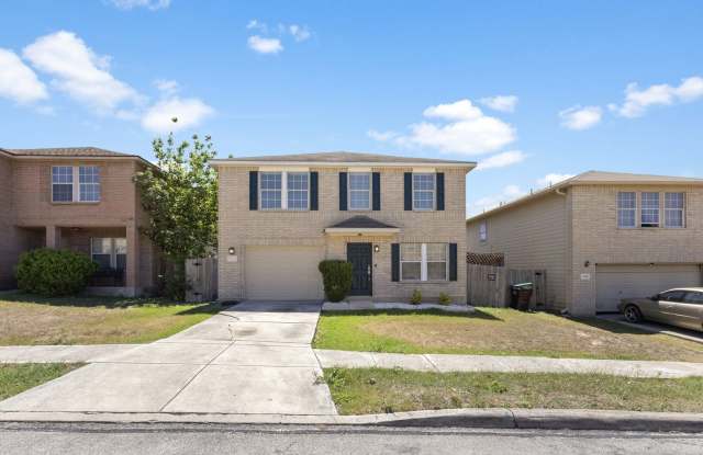 6314 Fence Crossing Gallery 2