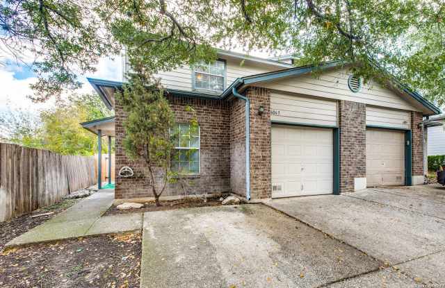 6063 BANTRY BAY photos photos