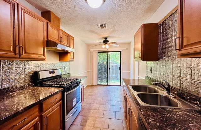 1709 Morning Quail 78758 | 3 Bed 2 Bath 2 Car Garage $2,225 photos photos
