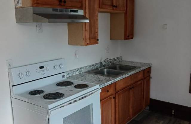 922 South 8th Street - 2S Gallery 2