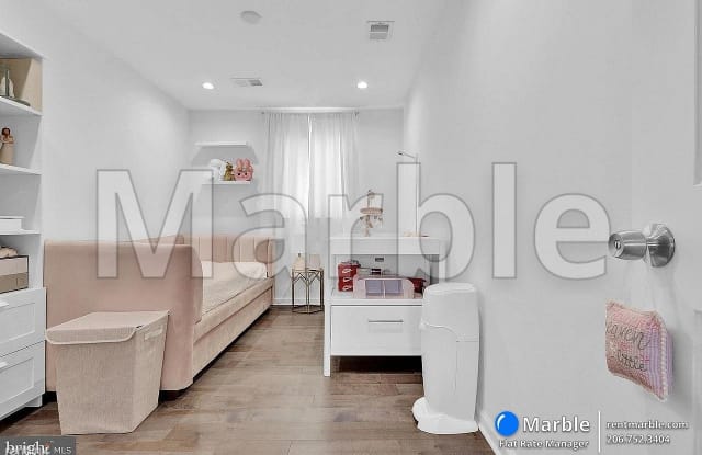 4442 B St SE Unit 8 - 4442 B Street Southeast, Washington, DC 20019