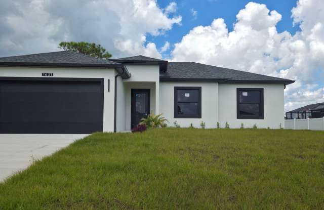 1631 NE 34th St photos photos