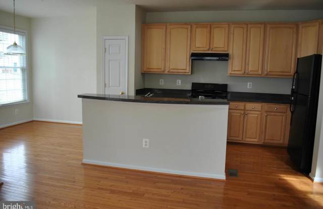 11050 BIRCHTREE LANE Gallery 4