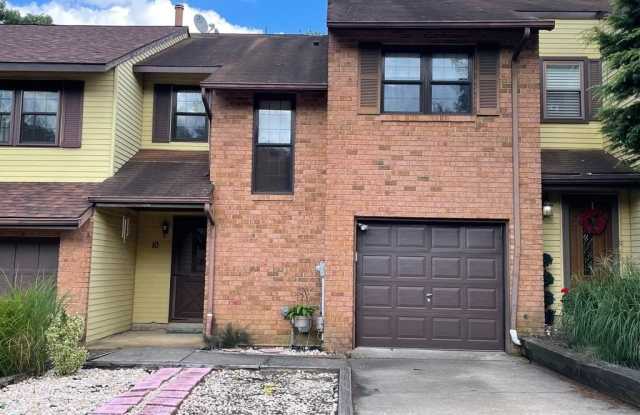 10 LAFAYETTE LANE - 10 Lafayette Lane, Springdale, NJ 08003