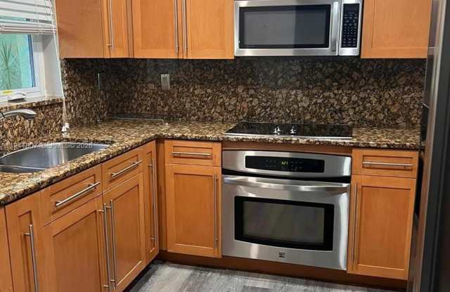 11163 NW 7th St photos photos 11163 NW 7th St photos photos