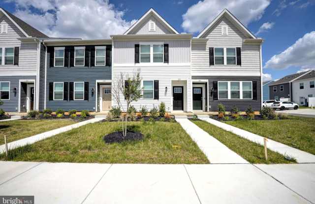 103 RIDGELY BOULEVARD photos photos