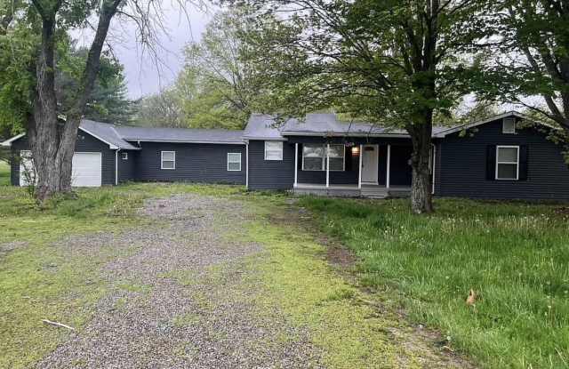 2001 Hogback Rd - 2001 Hogback Road, Delaware County, OH 43074