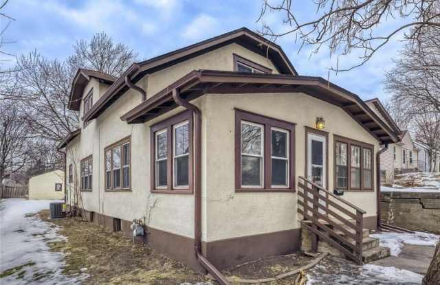 3511 N 6th St Street photos photos