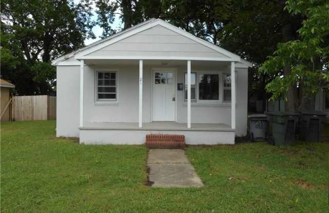 21 Bernard Avenue Gallery 1