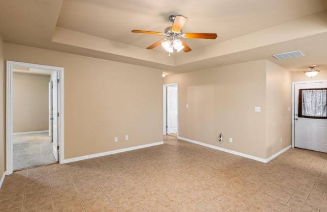 2210 Kaitlyn Circle Gallery 2