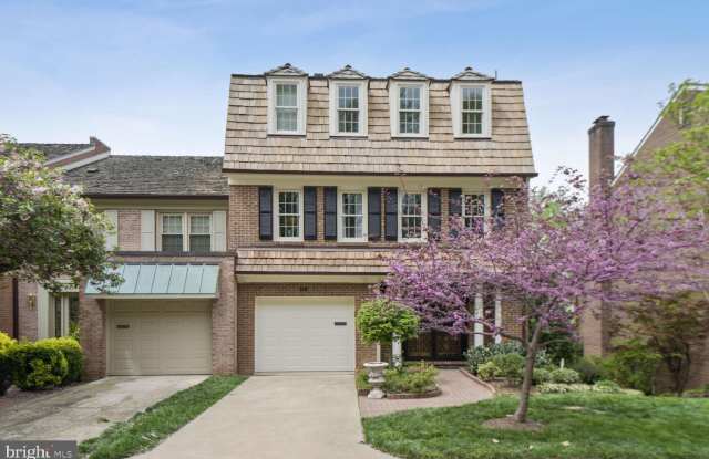 2342 S QUEEN STREET - 2342 South Queen Street, Arlington, VA 22202